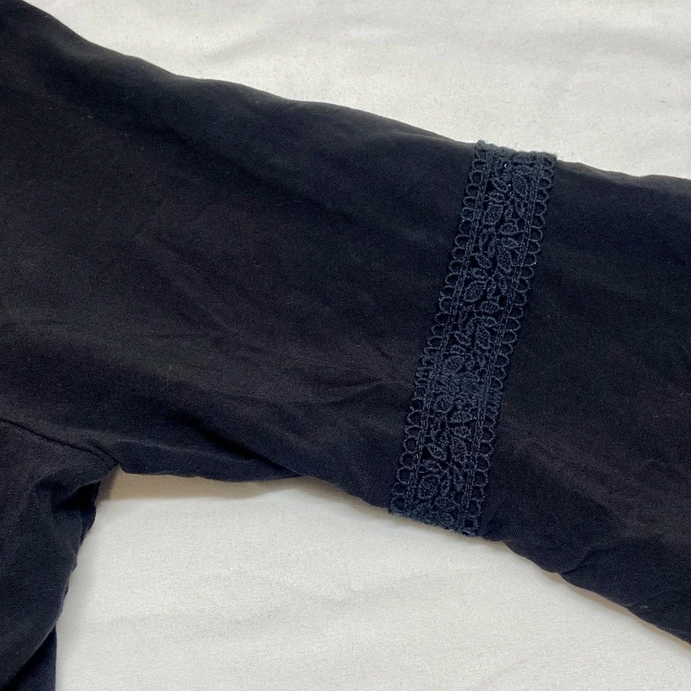 No Boundaries Pheasant Blouse Women's Medium Black Open Corset Back‎ 3/4 Sleeve